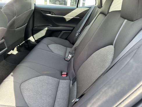 Used 2023 Toyota Camry LE FWD image 12