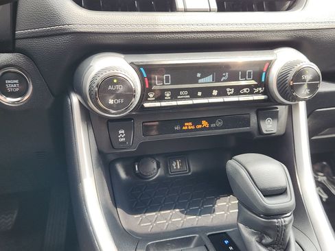 Certified 2025 Toyota RAV4 XLE image 17