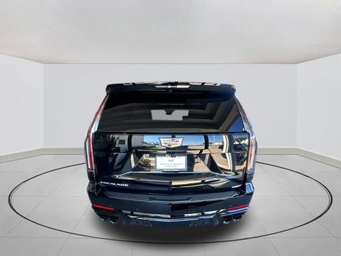New 2026 Cadillac Escalade V image 12