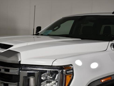 Used 2022 GMC Sierra 2500 SLE AWD/4WD image 12