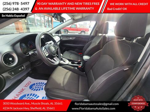 Used 2019 Kia Forte LXS image 9