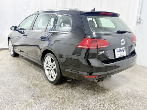 Used 2016 Volkswagen Golf SEL w/ Lighting Package (SEL) image 6