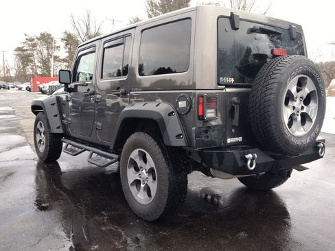 Used 2017 Jeep Wrangler Unlimited Sahara w/ Max Tow Package image 4