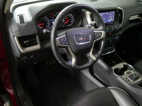 Used 2020 GMC Terrain Denali w/ Denali Premium Package AWD/4WD image 13