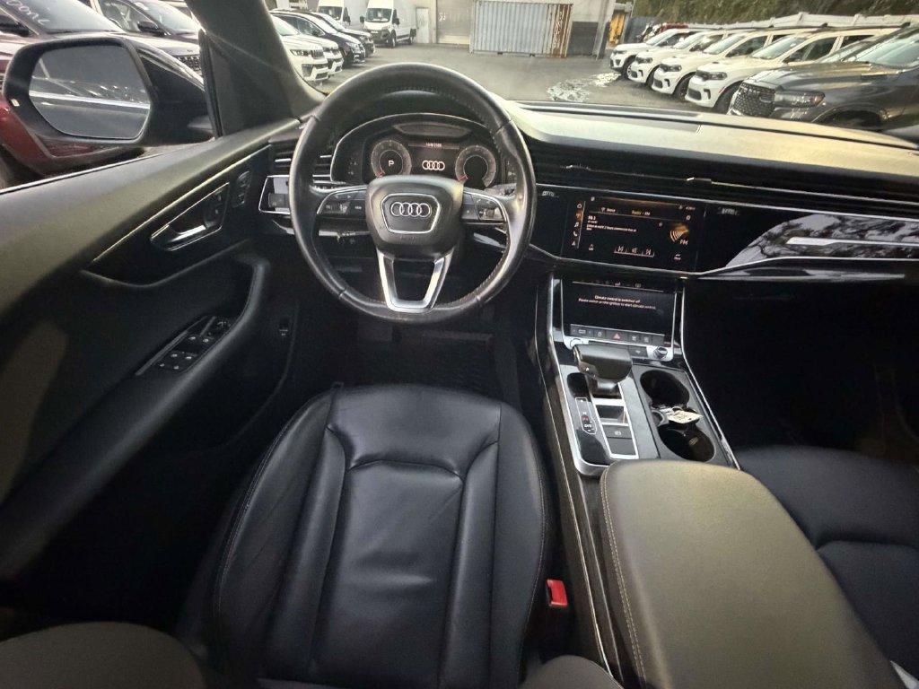 Used 2019 Audi Q8 Premium w/ Convenience Package AWD/4WD image 20