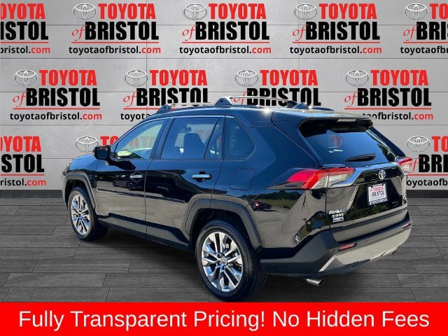 Used 2020 Toyota RAV4 Limited AWD/4WD image 6
