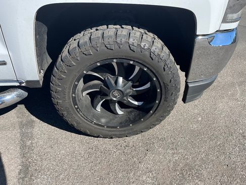 Used 2016 Chevrolet Silverado 1500 LTZ w/ Texas Edition image 19