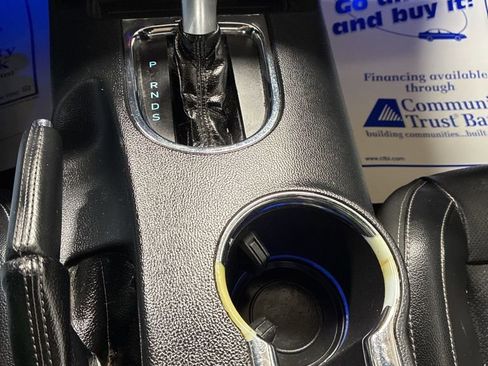 Used 2017 Ford Mustang Premium image 20