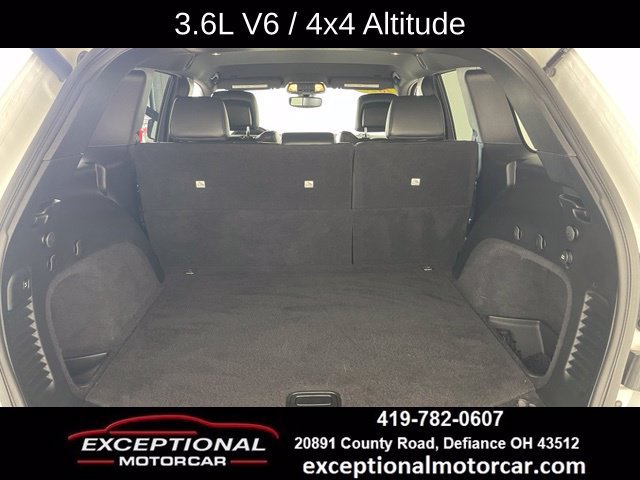 Used 2020 Jeep Grand Cherokee Altitude AWD/4WD image 45
