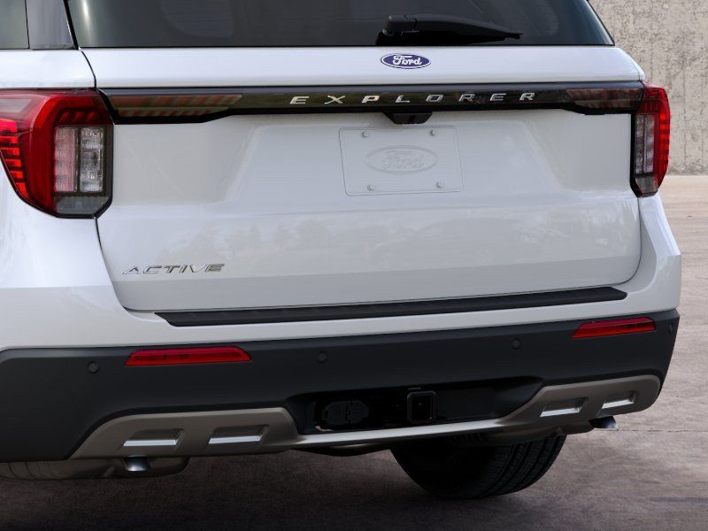 New 2027 Ford Explorer Active RWD image 25