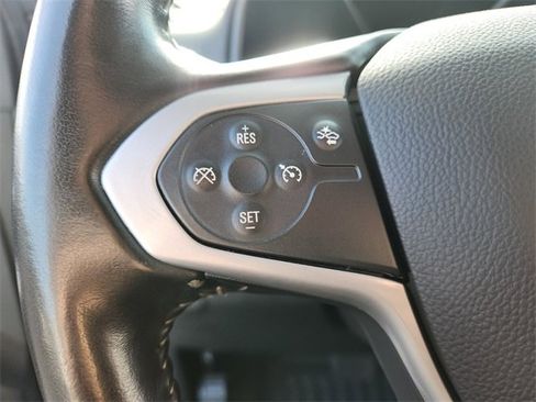 Used 2022 Chevrolet Colorado LT w/ Fleet Safety Package image 24