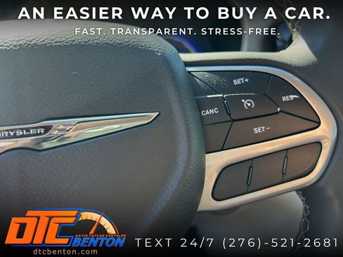 Used 2023 Chrysler Voyager LX FWD image 17