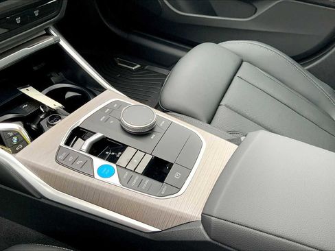 New 2025 BMW i4 xDrive40i w/ Premium Package image 7