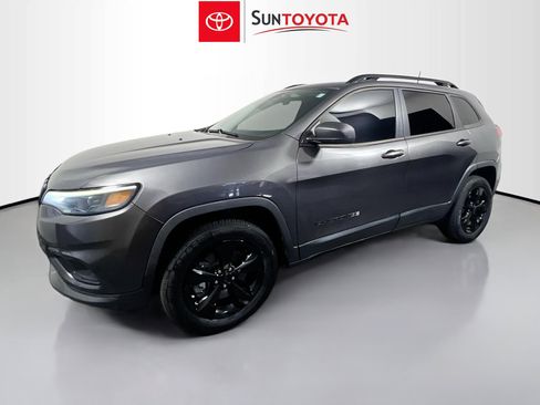 Used 2020 Jeep Cherokee Latitude Plus image 9