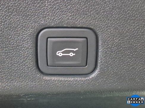 Certified 2025 Buick Enclave Preferred image 27