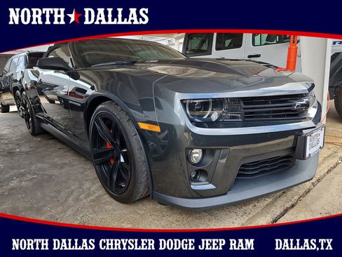 Used 2015 Chevrolet Camaro ZL1 RWD image 1