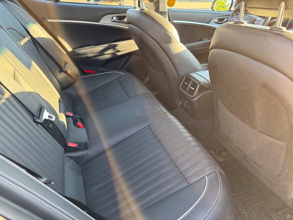 Used 2019 Genesis G70 3.3T Advanced AWD/4WD image 12