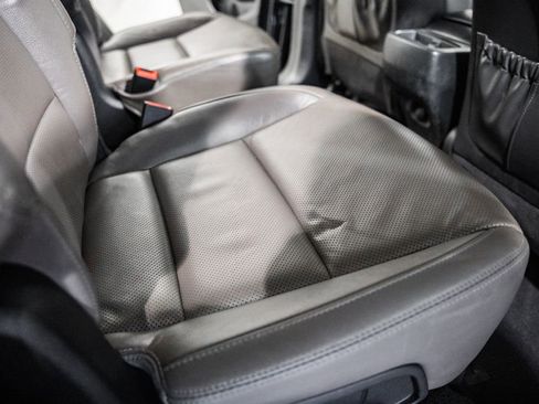 Used 2017 Hyundai Santa Fe Limited image 26