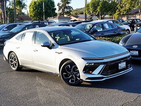 Certified 2024 Hyundai Sonata SEL image 3