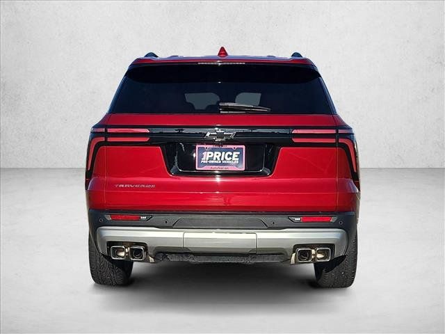 Certified 2025 Chevrolet Traverse LT w/ Sun and Wheel Package FWD image 6
