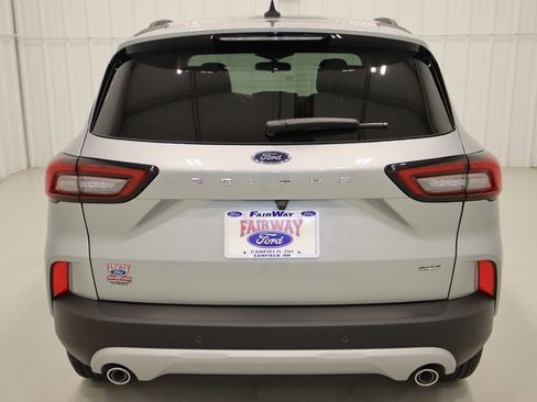 Certified 2024 Ford Escape SE image 43