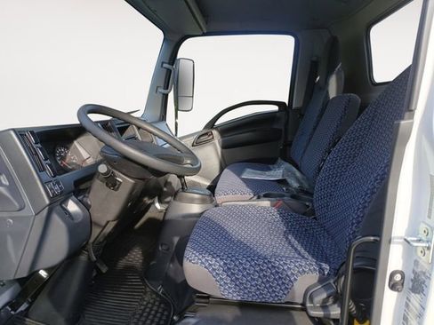 New 2025 Chevrolet Low Cab Forward RWD image 9