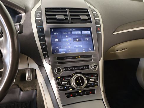 Used 2019 Lincoln MKZ Reserve w/ Reserve Plus Package image 5