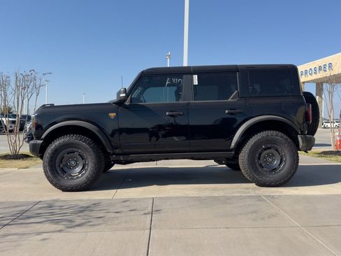 New 2025 Ford Bronco Badlands image 61