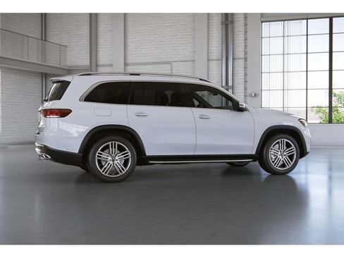 Used 2023 Mercedes-Benz GLS 450 4MATIC image 19