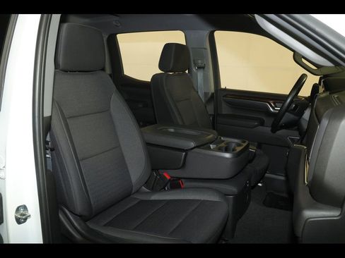Used 2023 GMC Sierra 1500 SLE AWD/4WD image 34