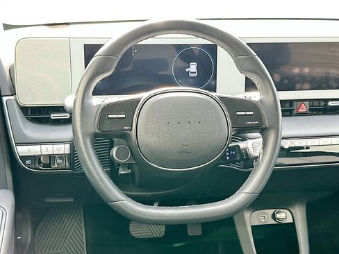 Used 2024 Hyundai Ioniq 5 SEL image 18