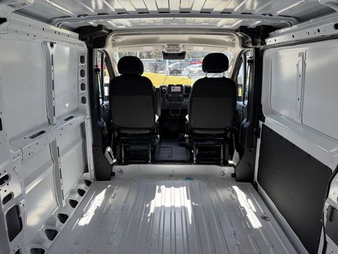 New 2026 RAM ProMaster 1500 w/ Convenience Group FWD image 25
