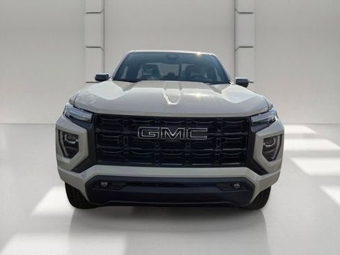 New 2026 GMC Canyon Elevation w/ Convenience Package RWD image 2