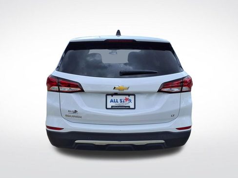 Used 2024 Chevrolet Equinox LT FWD image 8