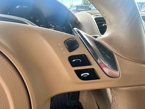 Used 2013 Porsche Boxster RWD image 22