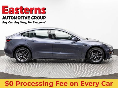 Used 2023 Tesla Model 3 Standard Range RWD image 4