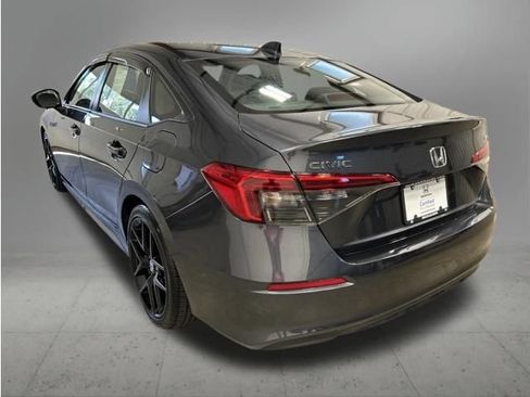 Certified 2024 Honda Civic Sport image 4