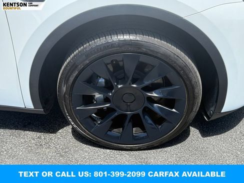 Used 2023 Tesla Model Y Long Range AWD/4WD image 14