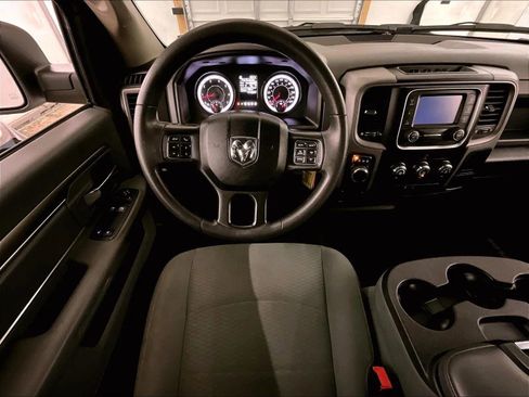 Used 2020 RAM 1500 Tradesman w/ Popular Equipment Group RWD image 5