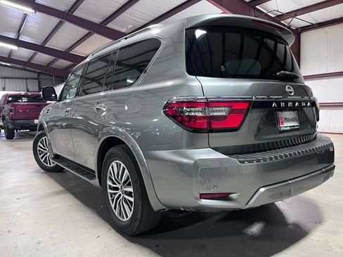 Used 2022 Nissan Armada SL RWD image 6