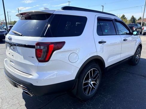 Used 2016 Ford Explorer Sport AWD/4WD image 8