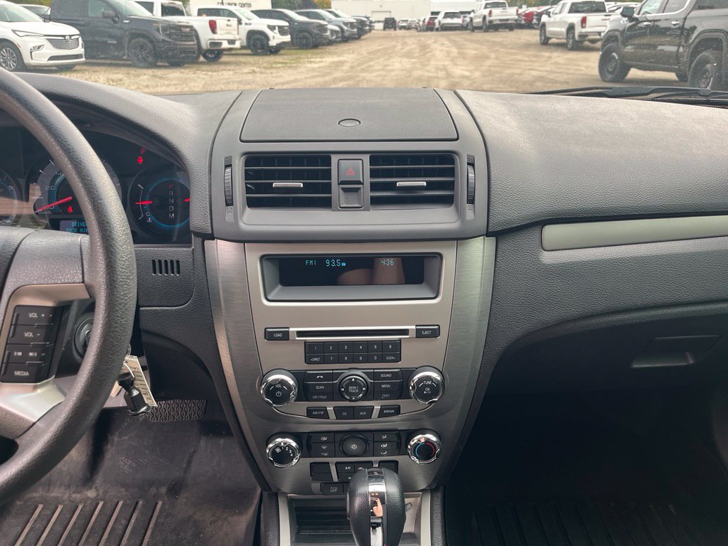 Used 2012 Ford Fusion SE FWD image 24