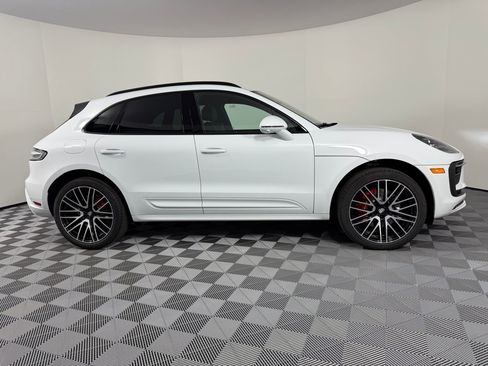 New 2026 Porsche Macan S image 8