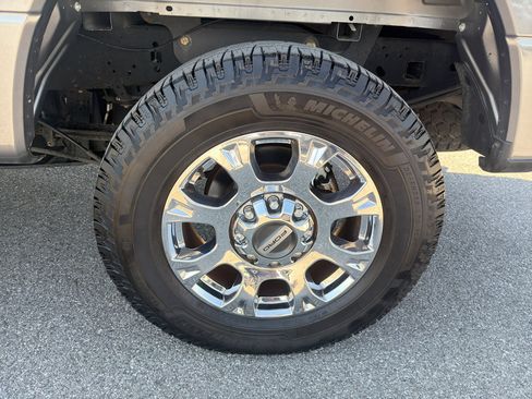 Used 2021 Ford F250 Lariat w/ Lariat Ultimate Package image 20