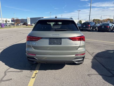 New 2025 Audi Q3 2.0T Premium image 6