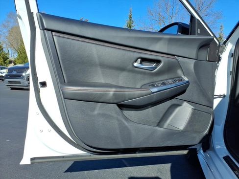 Used 2024 Nissan Sentra SR image 7