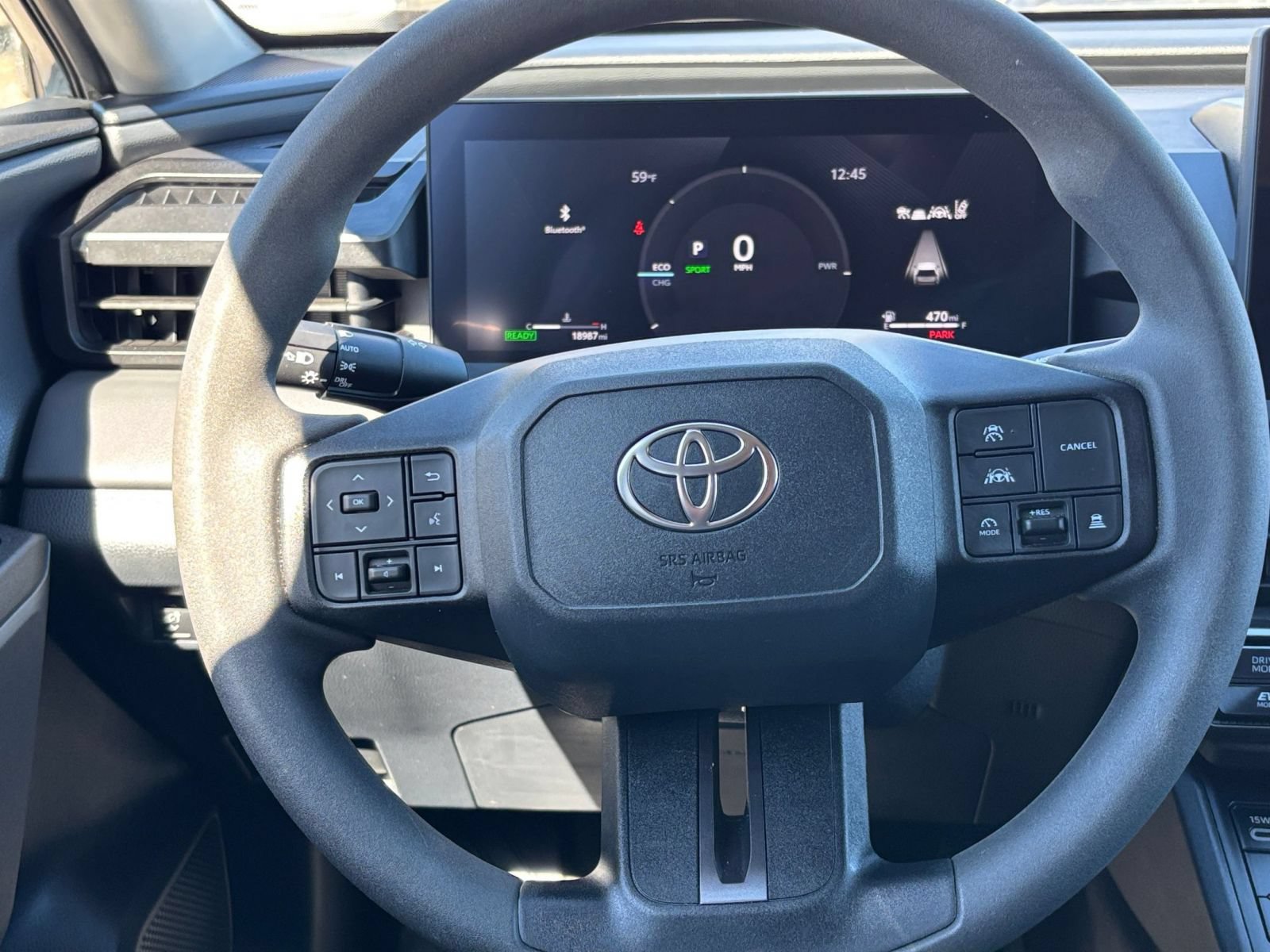 Used 2026 Toyota RAV4 LE AWD/4WD image 25