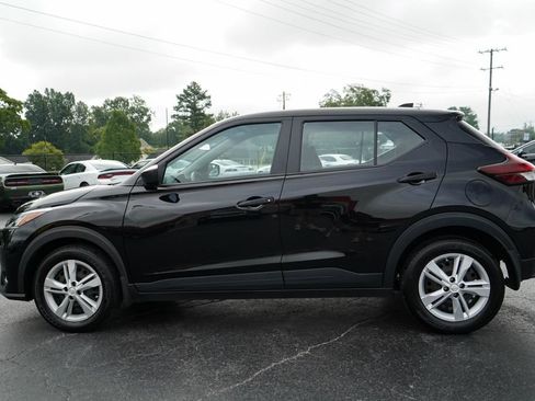 Used 2025 Nissan Kicks Play S FWD image 24