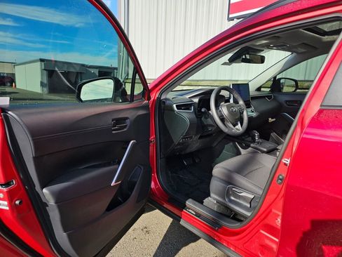 New 2026 Toyota Corolla Cross LE image 11