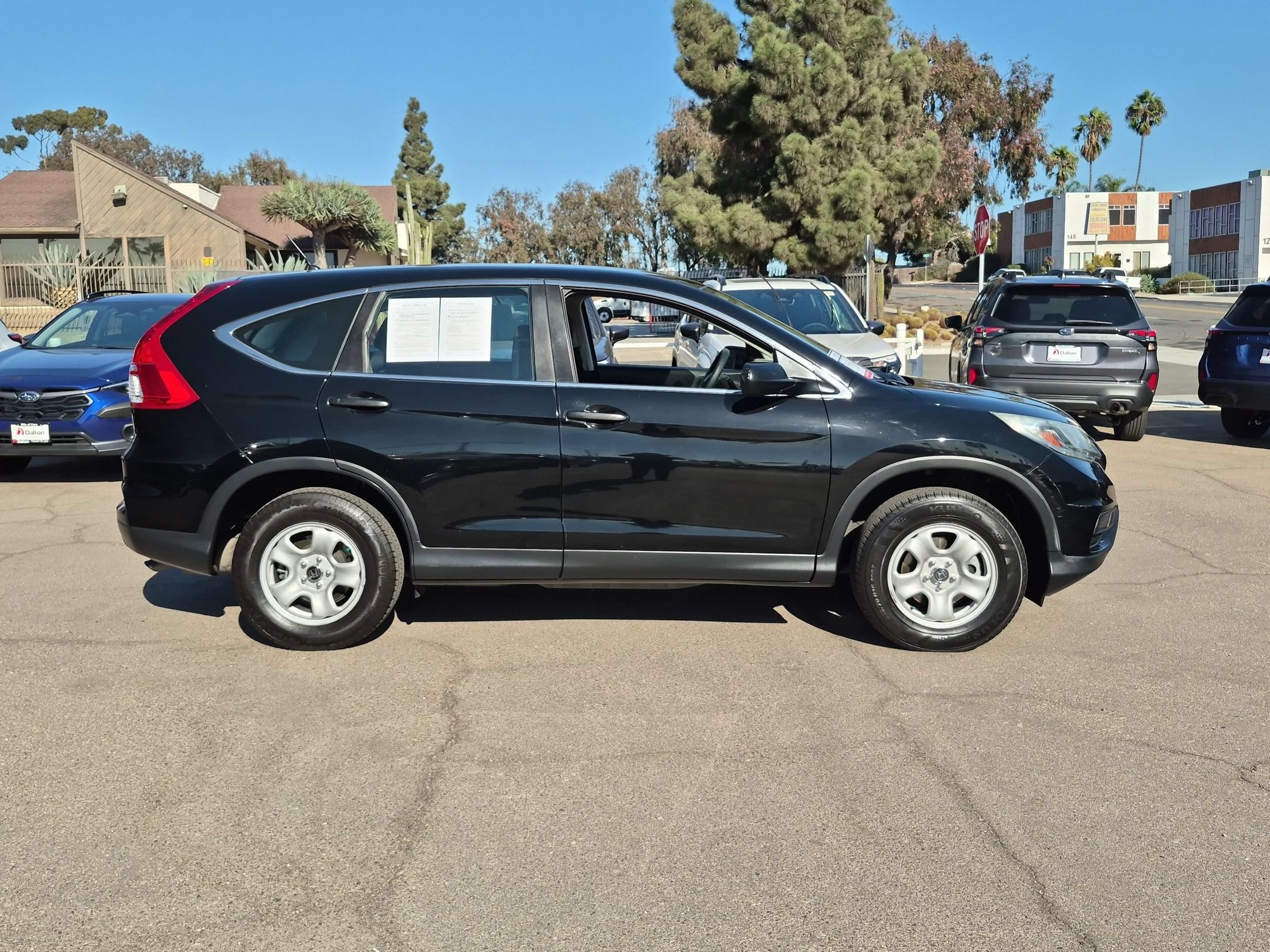 Used 2016 Honda CR-V LX image 5